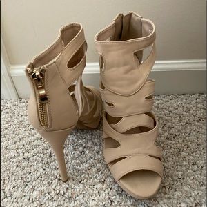 nude high heel shoes